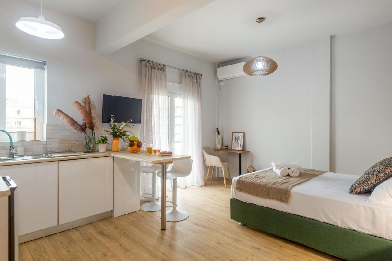 Holodek Apartments: Kallithea Atenas Exterior foto